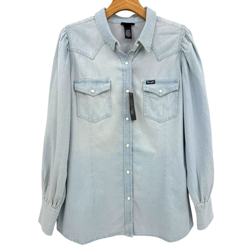 WRANGLER Retro Poet Puff Sleeve Pearl Snap Shirt Denim Rodeo In Light Wash XL - Picture 2 of 15
